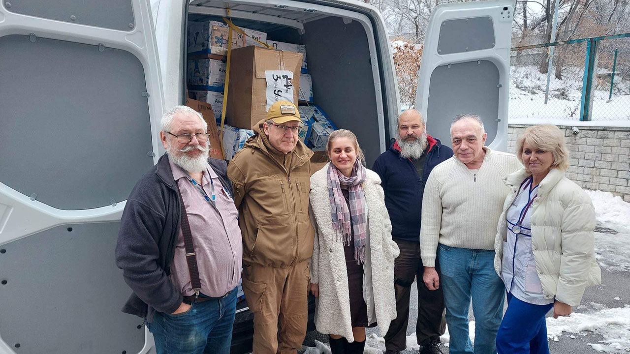 Партію гуманітарної допомоги передано до дитячої клінічної лікарні №7