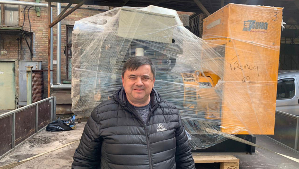 Два генератори потужністю 40 та 75 кВт передані українському фермерському господарству